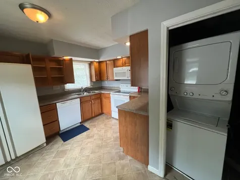 3945 Aurora Street Indianapolis IN 46227