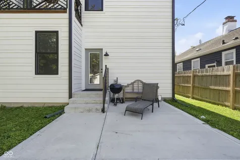 834 N Tacoma Avenue Indianapolis IN 46201