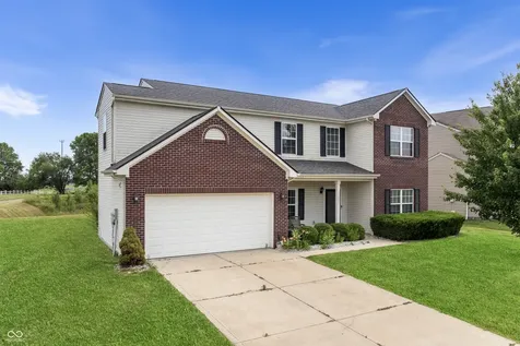 11851 Fawn Crest Indianapolis IN 46235