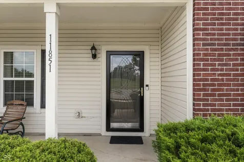 11851 Fawn Crest Indianapolis IN 46235