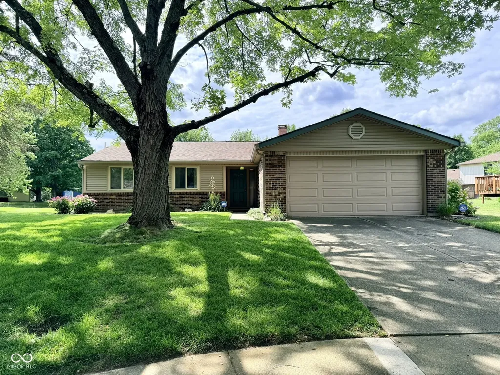 6610 Latona Drive Indianapolis IN 46278