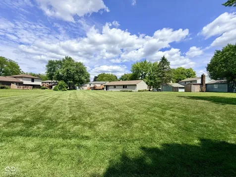 6610 Latona Drive Indianapolis IN 46278