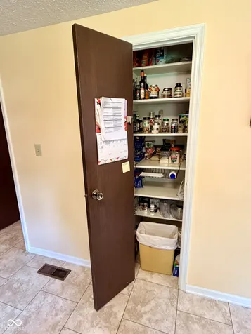 6610 Latona Drive Indianapolis IN 46278