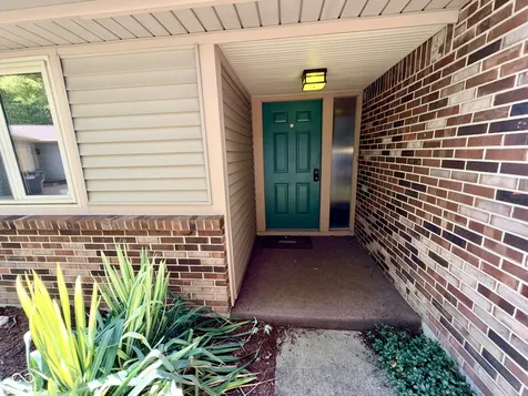 6610 Latona Drive Indianapolis IN 46278