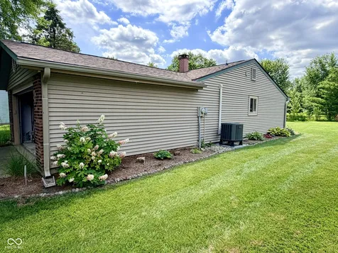 6610 Latona Drive Indianapolis IN 46278