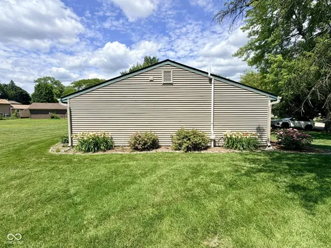6610 Latona Drive Indianapolis IN 46278