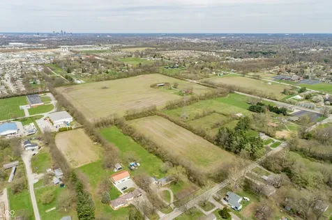 5712 Bluff Road Indianapolis IN 46217
