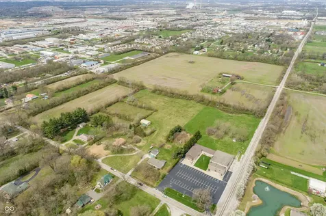 5712 Bluff Road Indianapolis IN 46217