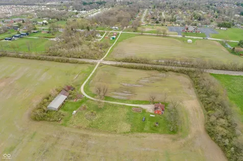 5712 Bluff Road Indianapolis IN 46217