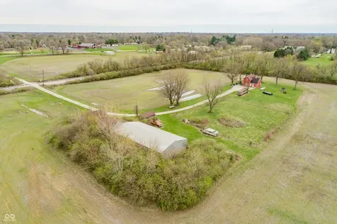 5712 Bluff Road Indianapolis IN 46217