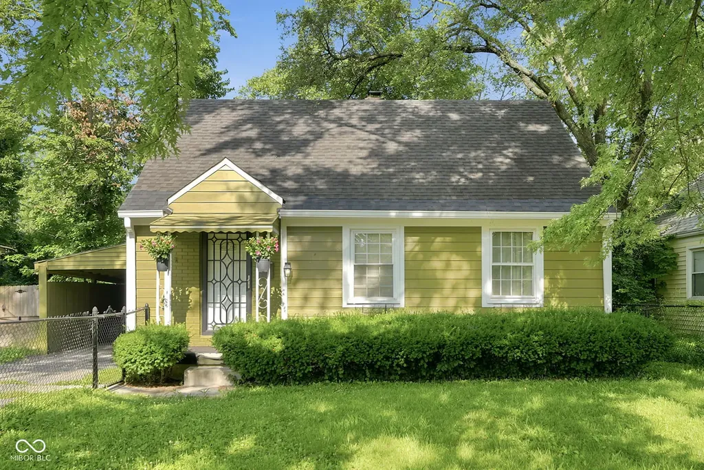 4438 Primrose Avenue Indianapolis IN 46205