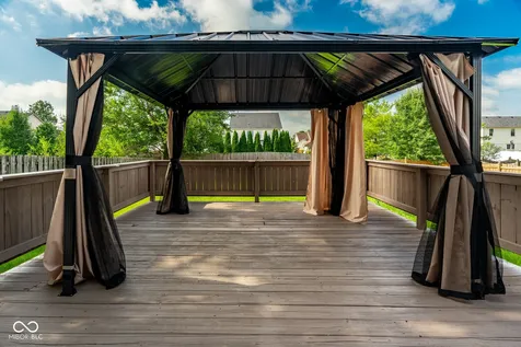 12705 Geist Cove Drive Indianapolis IN 46236