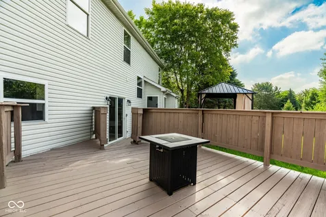 12705 Geist Cove Drive Indianapolis IN 46236