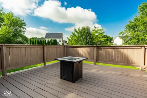 12705 Geist Cove Drive Indianapolis IN 46236