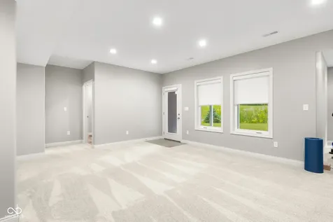 87 Westbrook Court Columbus IN 47201