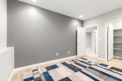 87 Westbrook Court Columbus IN 47201