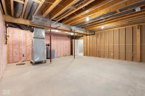 87 Westbrook Court Columbus IN 47201