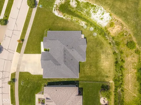 87 Westbrook Court Columbus IN 47201