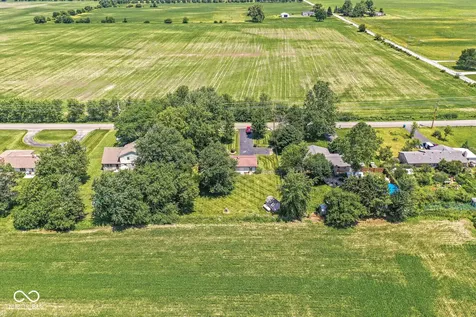 7087 W 500 N Mccordsville IN 46055