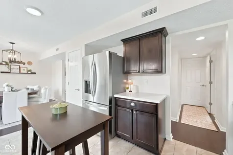 889 Cherry Tree Lane Greenwood IN 46143