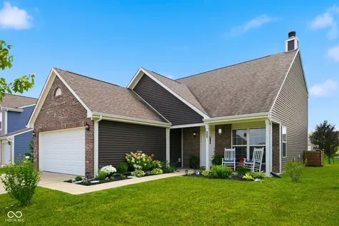 889 Cherry Tree Lane Greenwood IN 46143