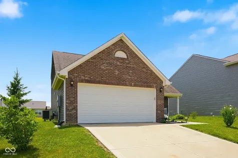 889 Cherry Tree Lane Greenwood IN 46143