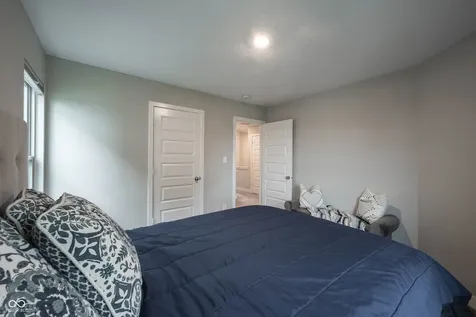 13338 Saxony Boulevard W Fishers IN 46037