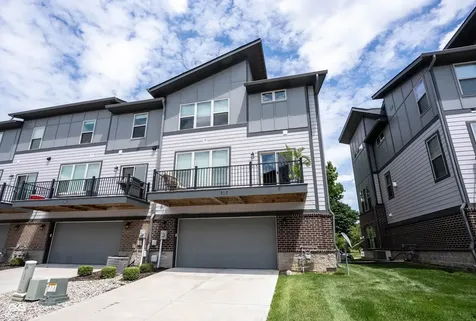 13338 Saxony Boulevard W Fishers IN 46037