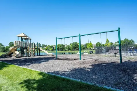 13338 Saxony Boulevard W Fishers IN 46037