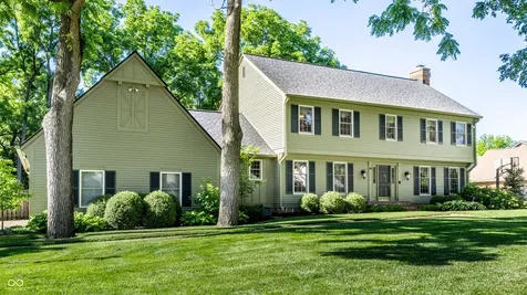 1045 Maxwell Lane Zionsville IN 46077