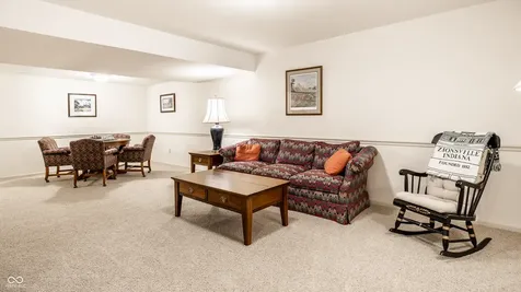 1045 Maxwell Lane Zionsville IN 46077