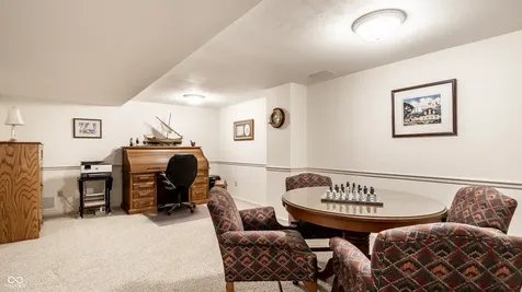 1045 Maxwell Lane Zionsville IN 46077