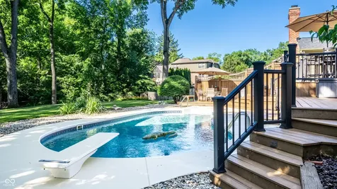 1045 Maxwell Lane Zionsville IN 46077