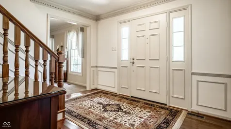 1045 Maxwell Lane Zionsville IN 46077