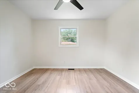 66 Plainview Avon IN 46123