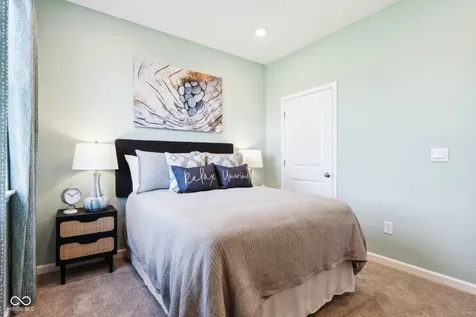 5544 Flat Hill Street Indianapolis IN 46239