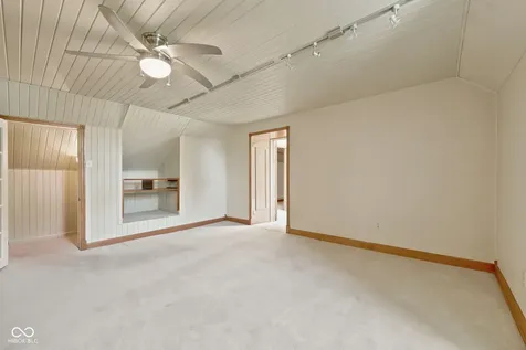 2100 N County Road 800 W Yorktown IN 47396