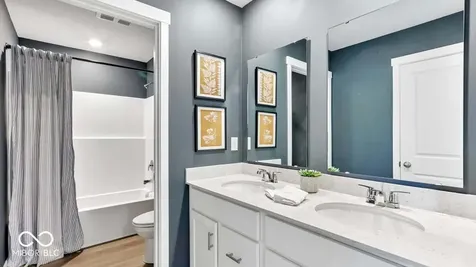 8961 Blue Hill Street Indianapolis IN 46239