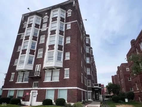 230 E 9th Street Indianapolis IN 46204