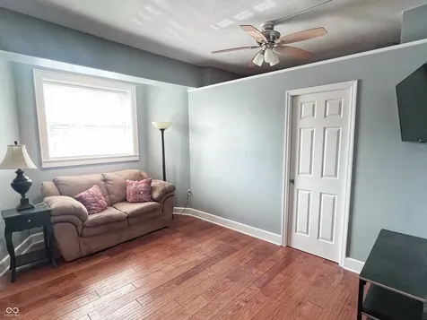 230 E 9th Street Indianapolis IN 46204