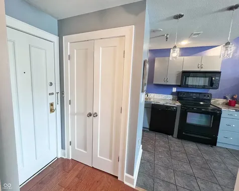 230 E 9th Street Indianapolis IN 46204