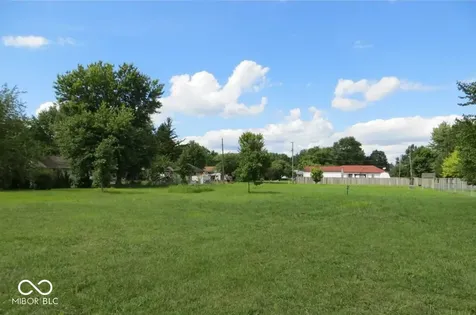 614 S Grant Street Brownsburg IN 46112