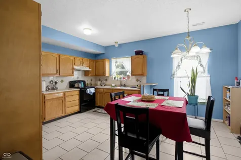 3087 Rolling Knoll Lane Columbus IN 47201