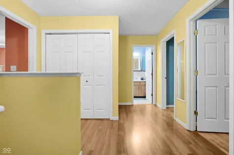 3087 Rolling Knoll Lane Columbus IN 47201