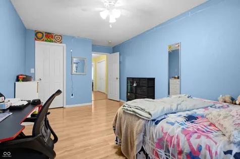 3087 Rolling Knoll Lane Columbus IN 47201