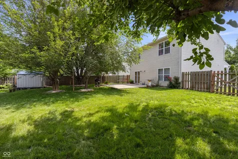3087 Rolling Knoll Lane Columbus IN 47201