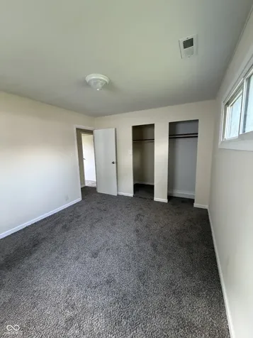 18 Sayre Drive Greenwood IN 46143