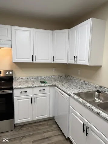 18 Sayre Drive Greenwood IN 46143