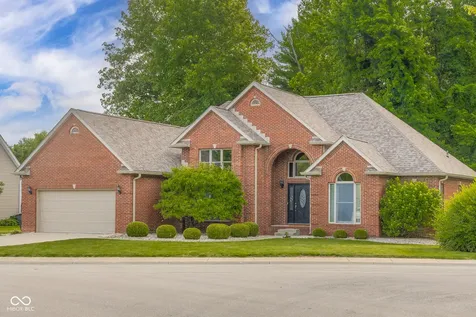 6126 Basswood Drive Columbus IN 47201