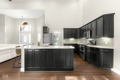 6126 Basswood Drive Columbus IN 47201
